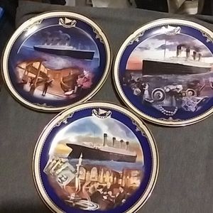 Collectible plates set or $20 a plate